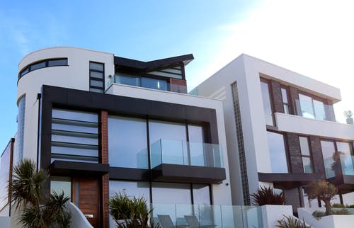 What Are the Benefits of Hiring a Letting Agent?