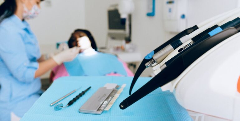 How Long Does It Take to Recover from Wisdom Tooth Extraction?